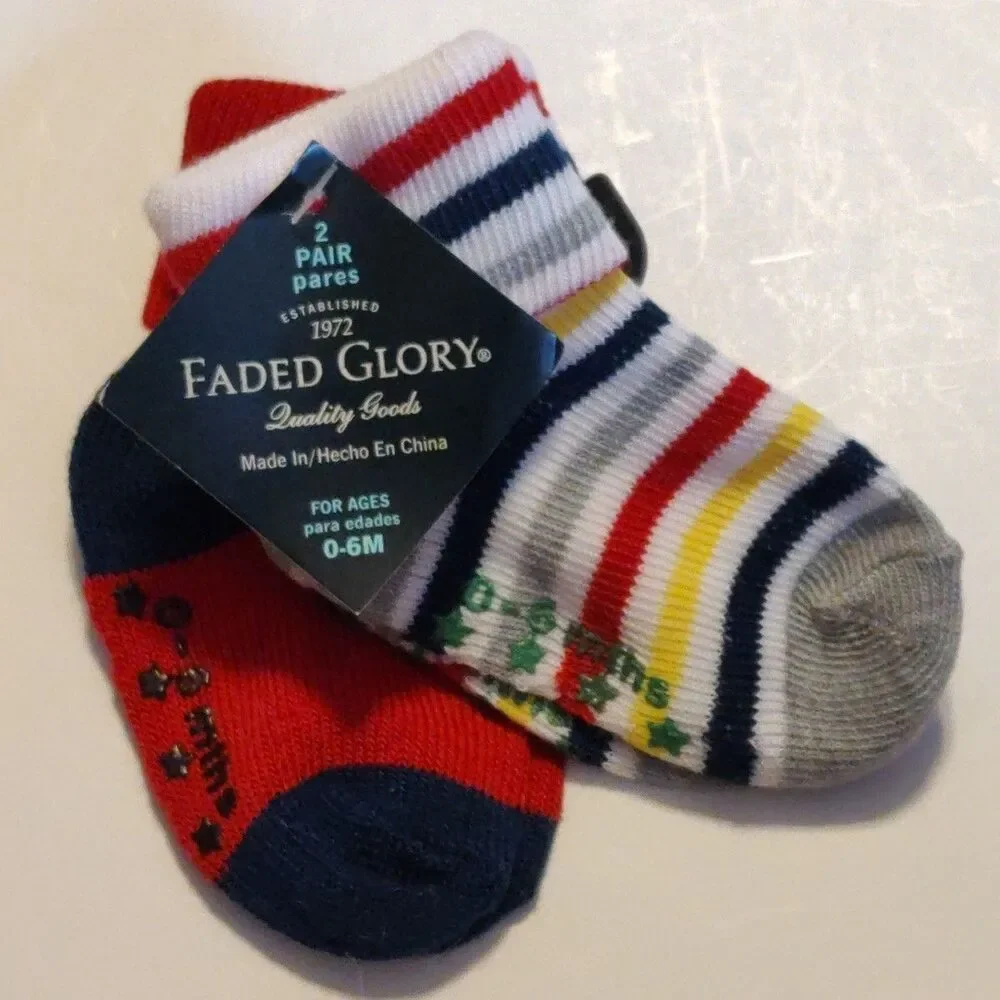 2 Pair Faded Glory Baby Infant Socks 0 - 6 Months Multicolored Striped Stars NEW